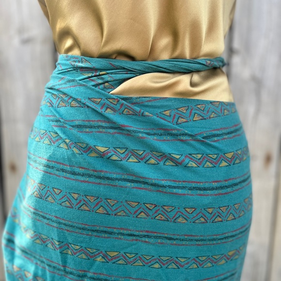 SOUTHWESTERN GREEN PATTERNED COTTON WRAP SKIRT SIZE SM-LG GREAT FOR BEACH - Picture 9 of 14